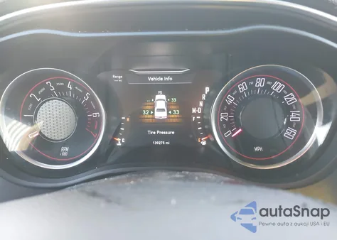 2017 Dodge Challenger Sxt z USA, uszkodzony, nr VIN 2C3CDZAG4HH637972